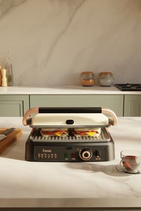 Izgara Ve Tost Makinesi Vintage Retro 6 Dilim Kapasiteli 180 Derece Açılabilir 2000w Fr-tm01